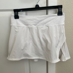 White Lululemon tennis skirt